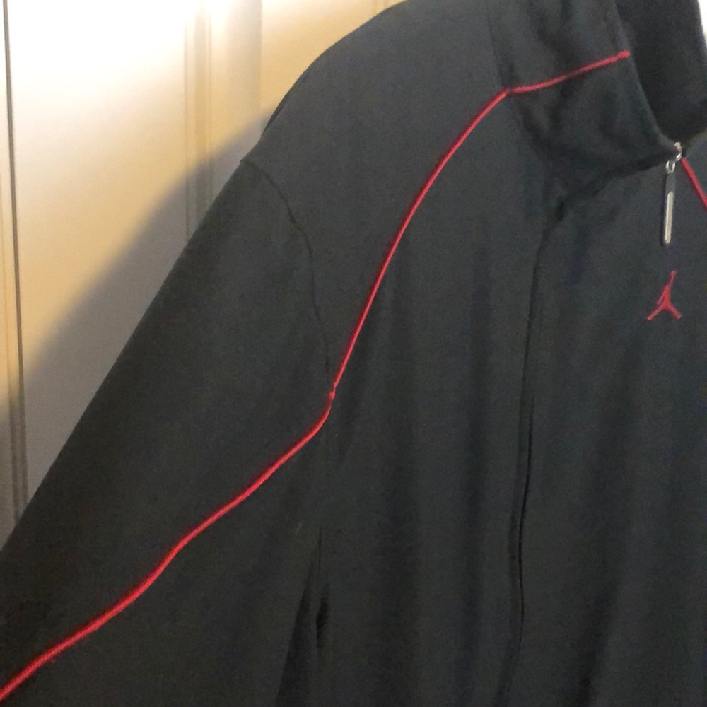Jordan Jacket - Picture 4 of 11